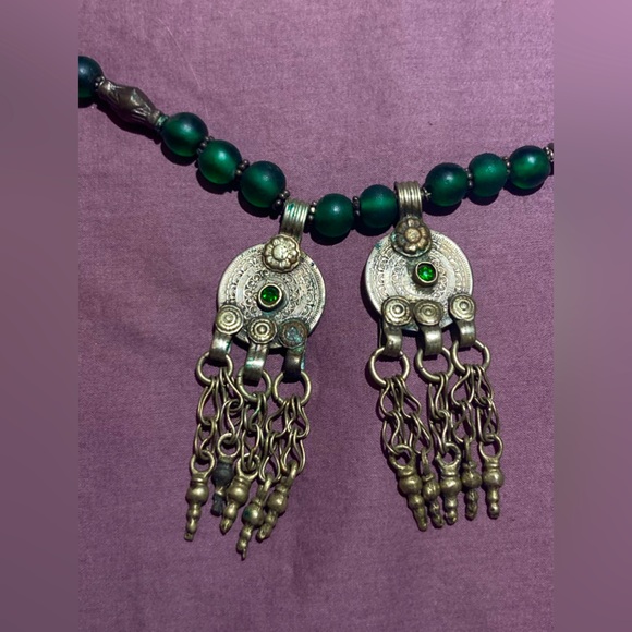 ⭐️⭐️ Green beaded mala necklace - Picture 2 of 2